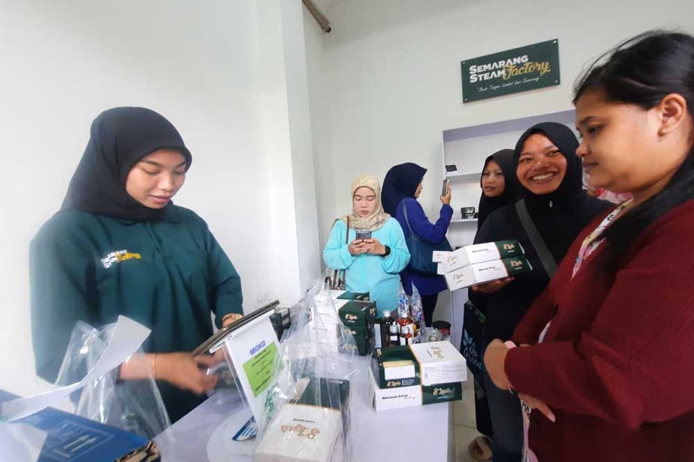 Grand Opening S’Lapis – Lapis Kukus dari Semarang Steam Factory, Pilihan Baru Oleh-oleh Asli Semarang