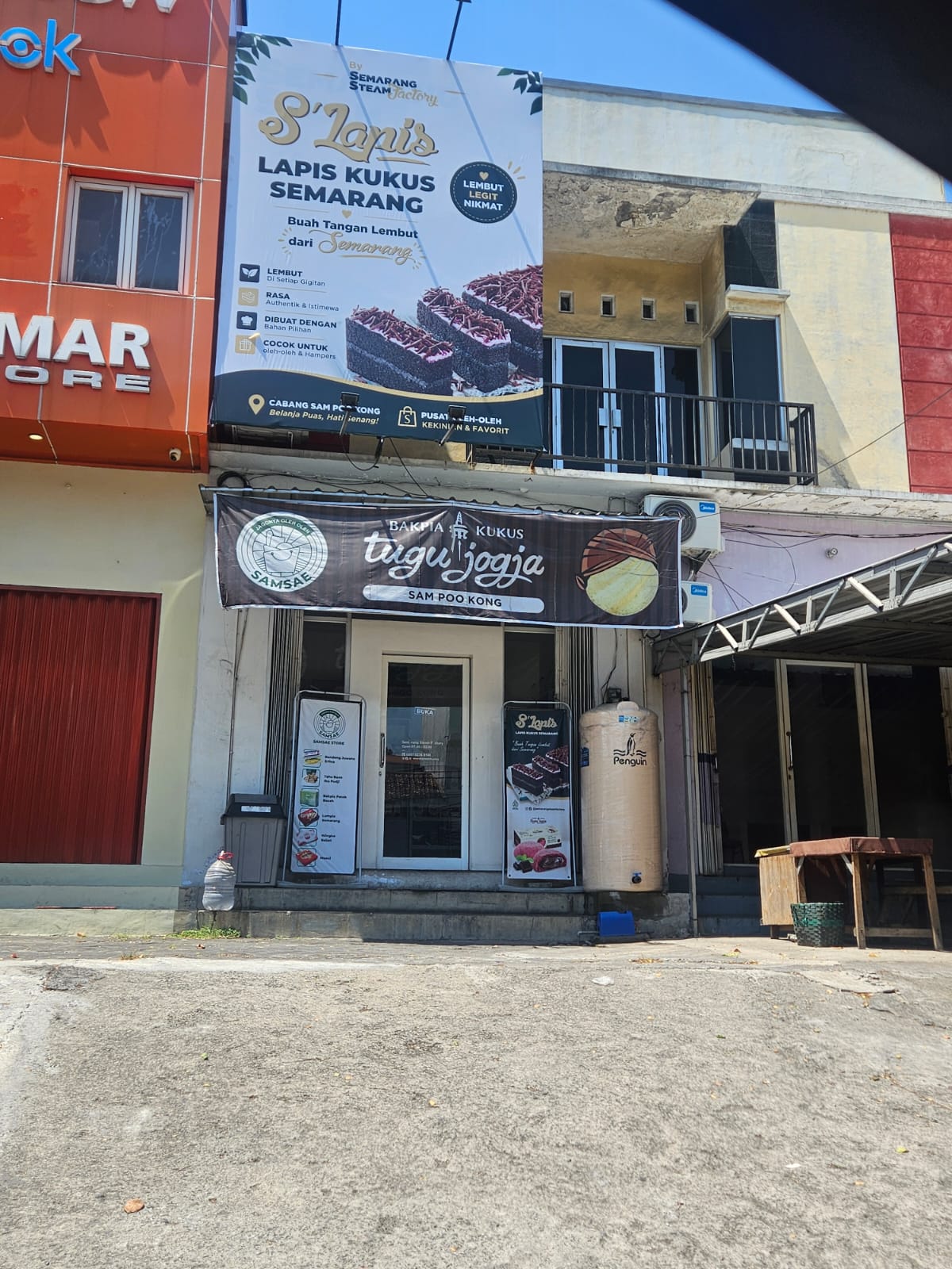 Samsae Store Sampokong - S'Lapis Kukus Semarang & Bakpia Kukus Tugu Jogja